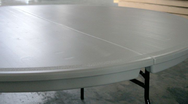 Circle Table